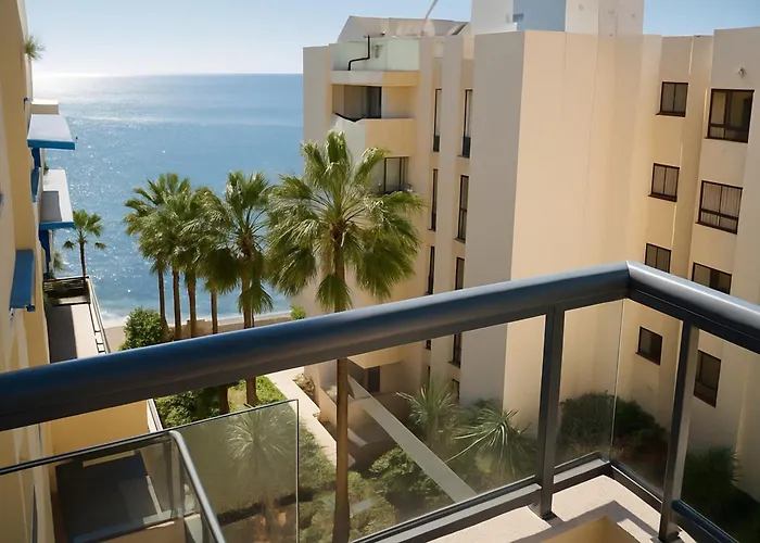 El Coral - First Line